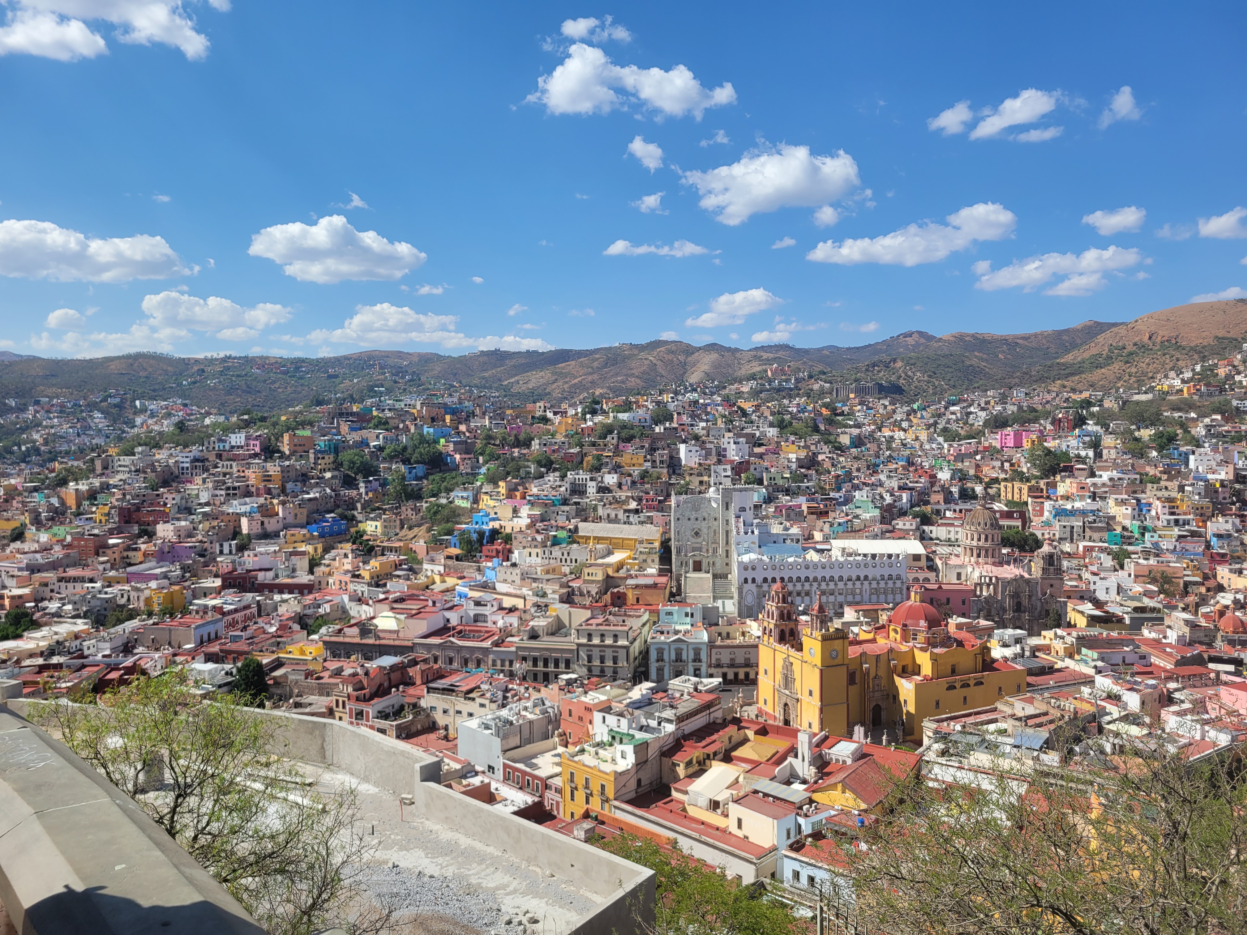 A beautiful overview of a Mexican town